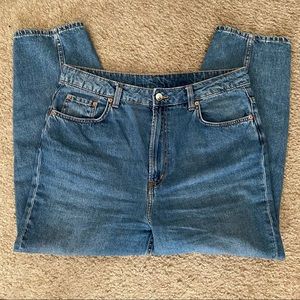 H&M mom jeans